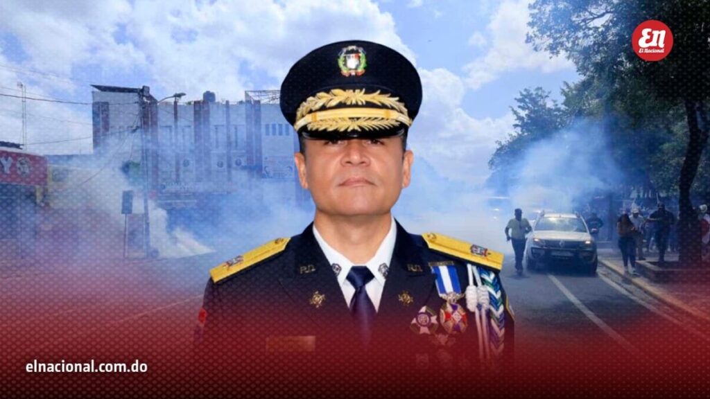 las-bombas-lacrimogenas-que-se-llevaron-al-director-de-la-policia:-andres-modesto-cruz-cruz