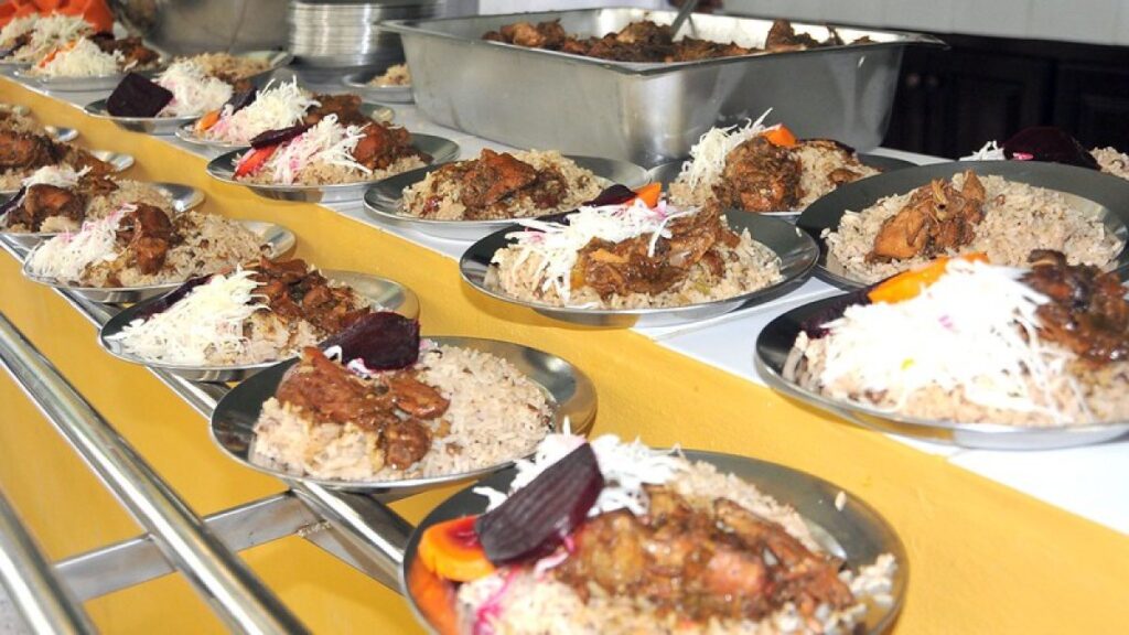 almuerzo-escolar-2026-2027:-arroz,-legumbres,-sardinas,-proteinas-animales-y-hasta-sancocho