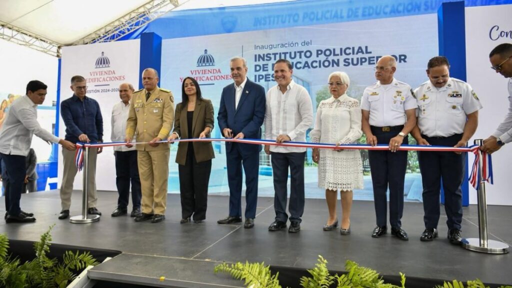 presidente-abinader:-«nadie-nunca-dijo-que-el-proceso-de-reforma-era-facil»