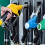 Gobierno aumenta hasta 12 pesos precios de combustibles; otros quedan congelados