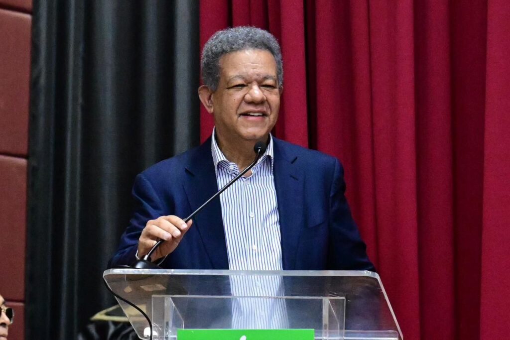 leonel-fernandez-recorrera-azua,-san-juan-y-elias-pina-este-fin-de-semana