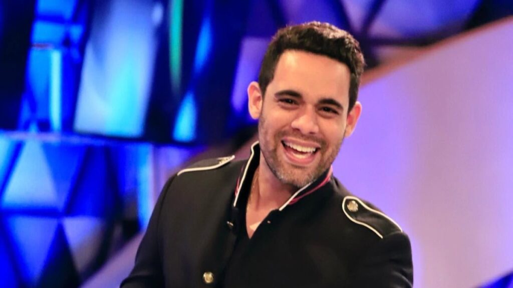 albert-mena-se-prepara-para-salir-al-aire-con-su-propio-programa-de-television