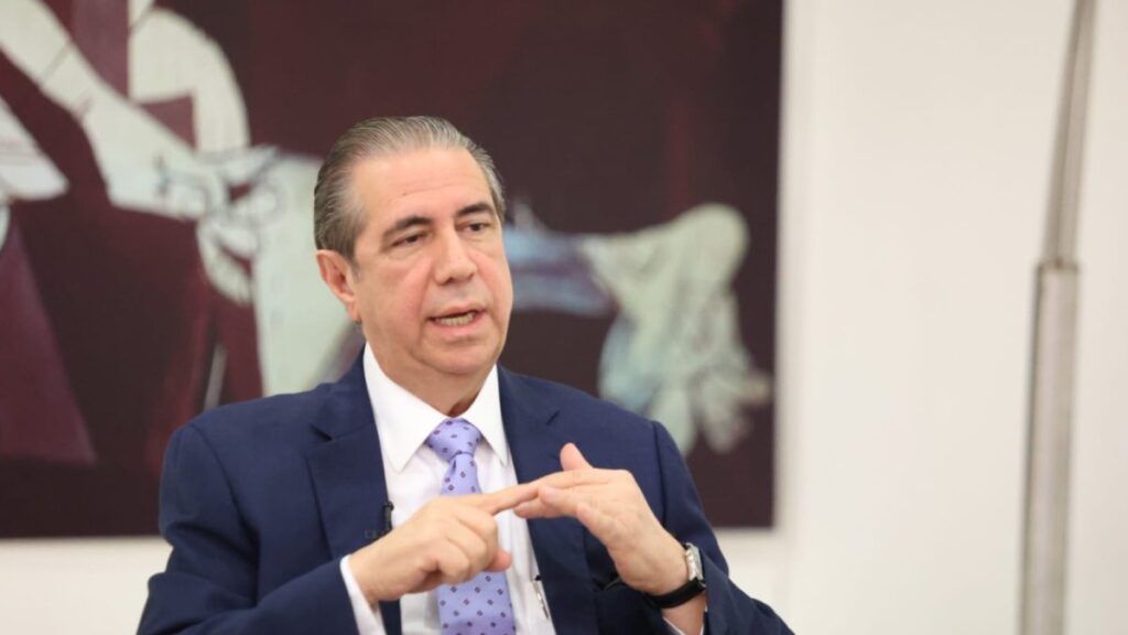 francisco-javier-garcia-considera-imprescindible-transformar-el-sistema-educativo-dominicano