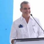 Abinader destaca el aporte de los agrónomos al desarrollo de la agricultura dominicana