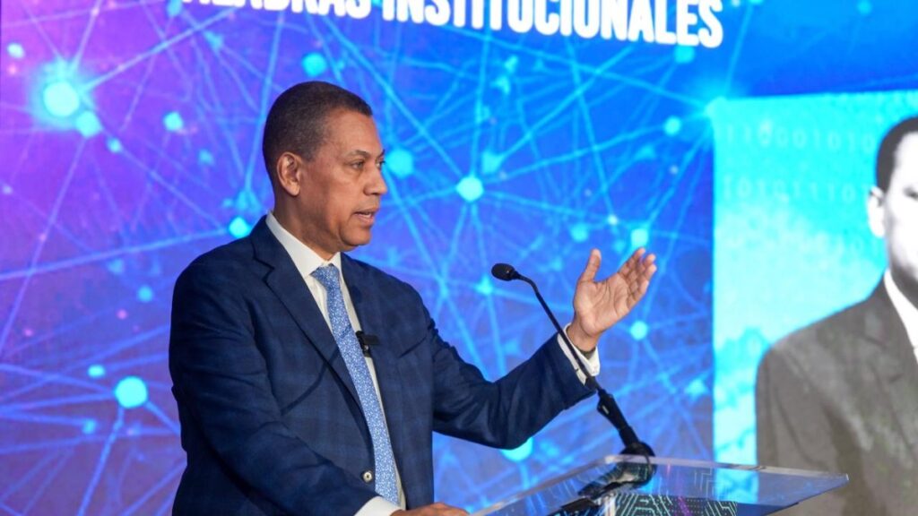presidente-de-indotel-aboga-por-el-fortalecimiento-de-la-ciberseguridad