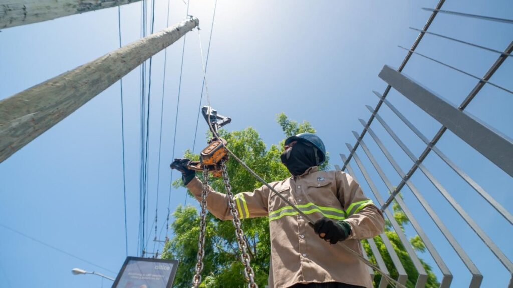 catorce-sectores-de-puerto-plata-y-20-de-spm-se-quedan-sin-electricidad-por-trabajos-en-la-red