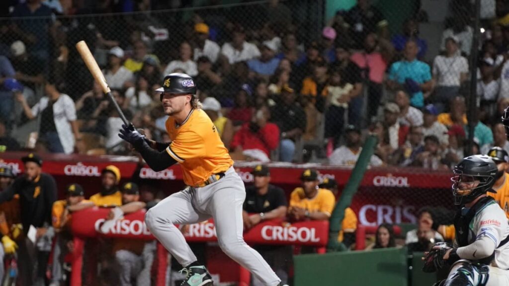 aguilas-le-devuelven-el-favor-a-domicilio-al-licey