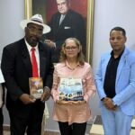 Académico dominicano presenta sus obras en universidades de Panamá